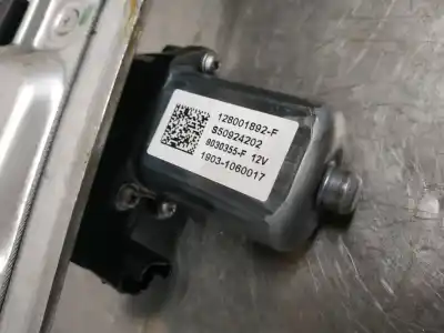 Peça sobressalente para automóvel em segunda mão elevador de vidros traseiro esquerdo por dacia sandero stepway essential referências oem iam 128001892f  