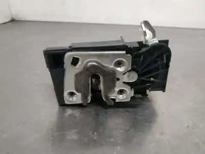 Peça sobressalente para automóvel em segunda mão fechadura da porta traseira direita por dacia sandero stepway essential referências oem iam 825020994r  