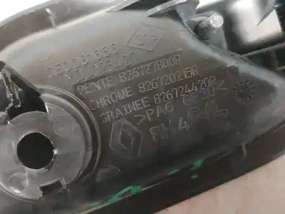 Pezzo di ricambio per auto di seconda mano Maniglia Interna Posteriore Destra per DACIA SANDERO Stepway Essential Riferimenti OEM IAM 826727800R  