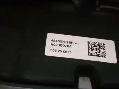 Pezzo di ricambio per auto di seconda mano volante per dacia sandero stepway essential riferimenti oem iam 484007828r  