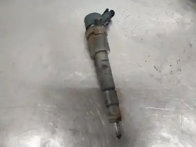 Pezzo di ricambio per auto di seconda mano INIETTORE per MITSUBISHI CARISMA BERLINA 5 (DA0)  Riferimenti OEM IAM 7700111014  
