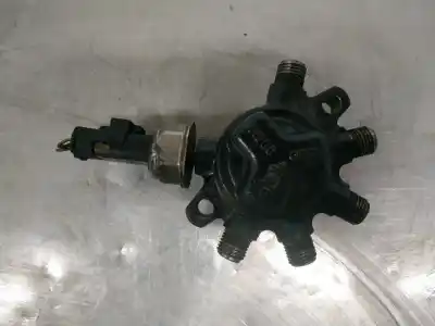 Second-hand car spare part DISTRIBUTOR PIPE for RENAULT KANGOO (F/KC0)  OEM IAM references 8200584034   Second-hand car spare part DISTRIBUTOR PIPE for RENAULT KANGOO (F/KC0)  OEM IAM references 8200584034