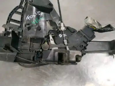 Peça sobressalente para automóvel em segunda mão fechadura da porta dianteira esquerda por ford focus berlina (cap) ghia referências oem iam   