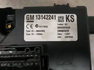 Pezzo di ricambio per auto di seconda mano scatola relè/fusibili per opel corsa d cmon riferimenti oem iam 13142241  