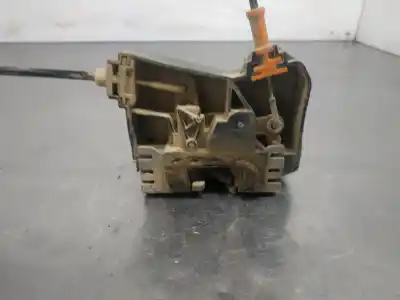 Second-hand car spare part left front door lock for opel combo corsa c oem iam references 24434882  