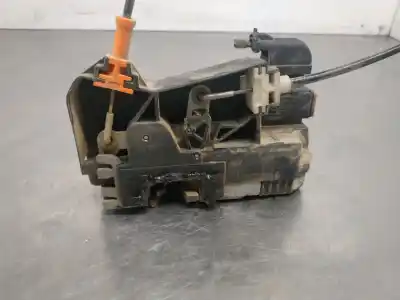 Second-hand car spare part front right door lock for opel combo corsa c oem iam references 13154792  