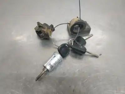 Pezzo di ricambio per auto di seconda mano Interruttore Di Avviamento per OPEL CORSA C Cosmo Riferimenti OEM IAM 13144390  