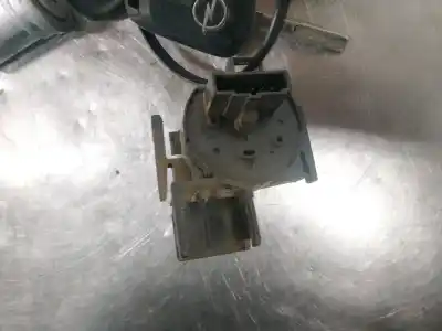 Pezzo di ricambio per auto di seconda mano interruttore di avviamento per opel corsa c cosmo riferimenti oem iam 13144390  