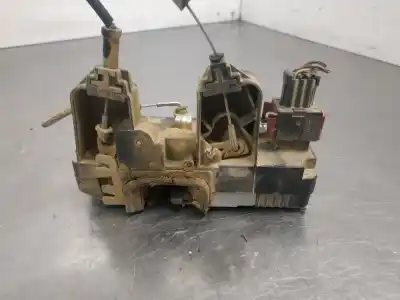 Second-hand car spare part right side door lock for opel combo corsa c oem iam references 13157757  