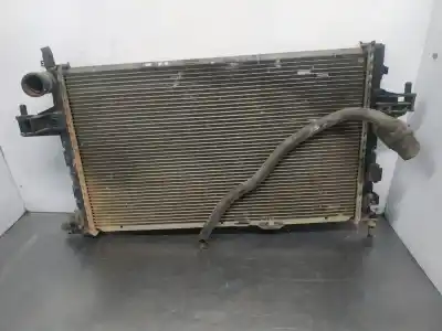 Pezzo di ricambio per auto di seconda mano radiatore d acqua per opel corsa c cosmo riferimenti oem iam 13100381  
