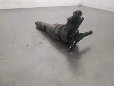 Pezzo di ricambio per auto di seconda mano INIETTORE per RENAULT SCENIC II  Riferimenti OEM IAM 8200100272  