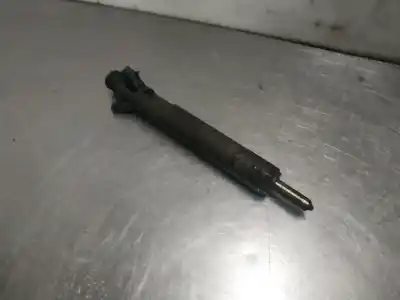 Peça sobressalente para automóvel em segunda mão INJETOR por FORD FOCUS BERLINA (CAK)  Referências OEM IAM TJBB02701D  