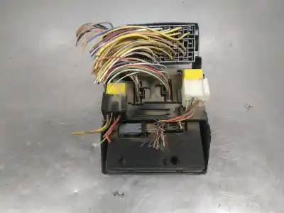 Second-hand car spare part fuse box unit for renault scenic (ja..) 1.9 dci century 102 cv / 75 kw oem iam references 8200029342b  