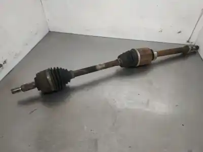 Автозапчасти б/у передняя правая трансмиссия за dacia duster laureate 4x2 ссылки oem iam 391003840r  