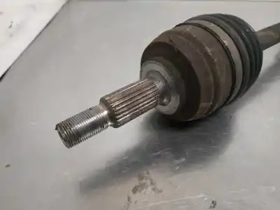 Автозапчасти б/у передняя правая трансмиссия за dacia duster laureate 4x2 ссылки oem iam 391003840r  