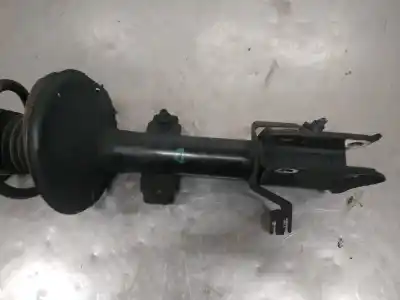 Tweedehands auto-onderdeel Schokbreker Rechts Voor voor DACIA DUSTER Laureate 4x2 OEM IAM-referenties   