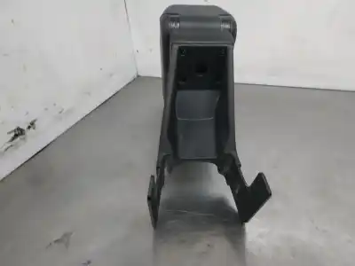 Pezzo di ricambio per auto di seconda mano bracciolo centrale per dacia duster laureate 4x2 riferimenti oem iam   