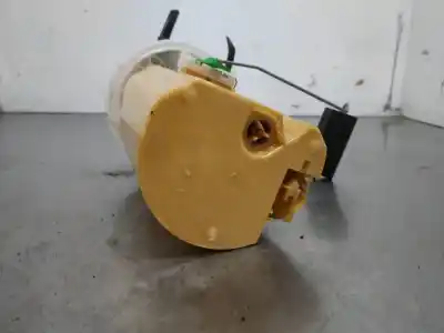 Piesă de schimb auto la mâna a doua indicator pentru dacia duster laureate 4x2 referințe oem iam 8200397677  