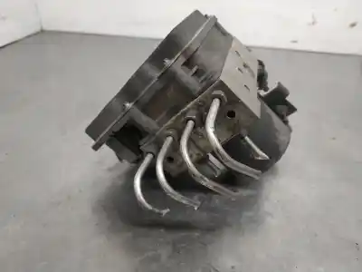 Peça sobressalente para automóvel em segunda mão abs por dacia duster laureate 4x2 referências oem iam 8201288015  