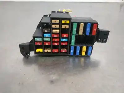 Second-hand car spare part FUSE BOX UNIT for DACIA DUSTER  OEM IAM references 7703297597  