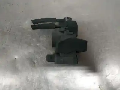 Second-hand car spare part additional air valve for dacia duster laureate 4x2 oem iam references 149568021r9  