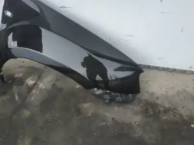 Second-hand car spare part Front Right Fin for DACIA DUSTER Laureate 4x2 OEM IAM references   