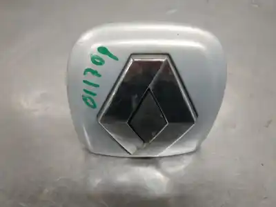 Pièce détachée automobile d'occasion poignée extérieure de coffre / hayon pour renault clio ii fase ii (b/cb0) base authentique 82 cv / 60 kw références oem iam 8200060918  