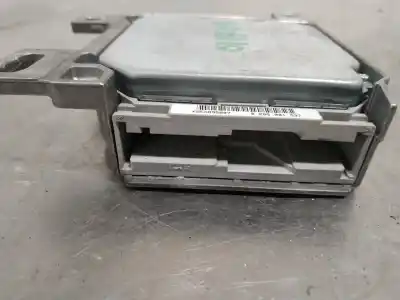 Автозапчастина б/у блок управління подушками безпеки для renault clio ii fase ii (b/cb0) base authentique 82 cv / 60 kw посилання на oem iam 8200375763  