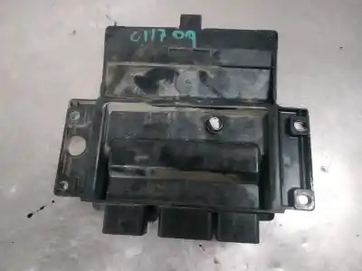 Автозапчасти б/у блок управления двигателем за renault clio ii fase ii (b/cb0) base authentique 82 cv / 60 kw ссылки oem iam 8200331477  