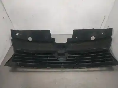 Second-hand car spare part Front Grille for DACIA DUSTER Laureate 4x2 OEM IAM references 623100260R  