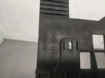 Pezzo di ricambio per auto di seconda mano elettroventola per dacia duster laureate 4x2 riferimenti oem iam 214819914r  