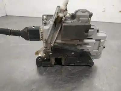Pezzo di ricambio per auto di seconda mano serratura porta anteriore destra per audi a3 (8p) 2.0 tdi ambiente (dpf) (125kw) riferimenti oem iam 4f1837016  
