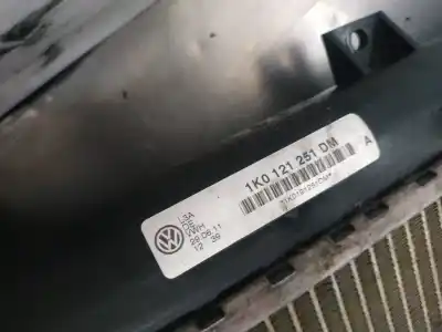 Peça sobressalente para automóvel em segunda mão Radiador De água por AUDI A3 (8P) 2.0 TDI Ambiente (DPF) (125kW) Referências OEM IAM 1K0121251DM  