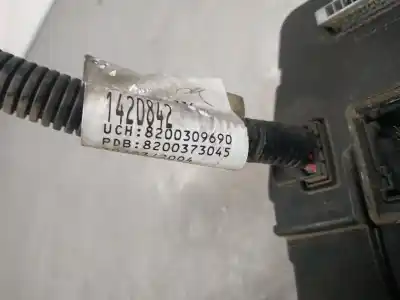 Second-hand car spare part FUSE BOX UNIT for RENAULT SCENIC II  OEM IAM references 8200309690  