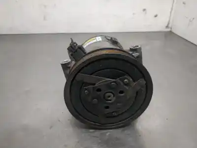 Peça sobressalente para automóvel em segunda mão compressor de ar condicionado a/a a/c por renault scenic ii confort authentique 101 cv / 74 kw referências oem iam 8200316164  