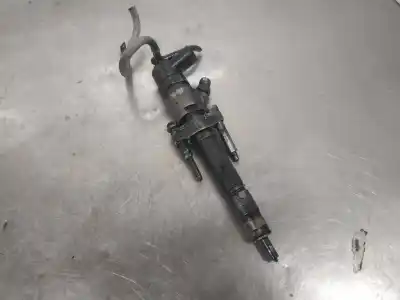 Second-hand car spare part injector for renault master desde ´98 base. caja cerrada l1h1 rs 3078 114 cv / 84 kw oem iam references 0445110265  