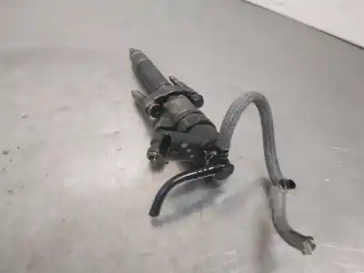 Second-hand car spare part injector for renault master desde ´98 base. caja cerrada l1h1 rs 3078 114 cv / 84 kw oem iam references 0445110265  