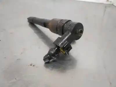 Peça sobressalente para automóvel em segunda mão injetor por opel combo familiar referências oem iam 0445110183  