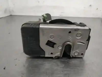Second-hand car spare part front right door lock for opel combo familiar oem iam references 13154792  