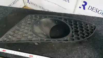 Pezzo di ricambio per auto di seconda mano GRIGLIA PARAURTI SINISTRA per SEAT LEON (1P1)  Riferimenti OEM IAM 1P0853665A  