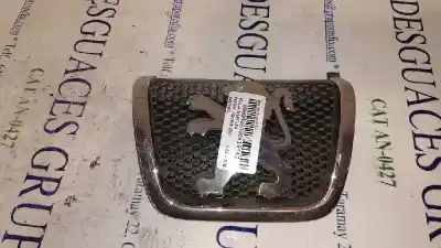 Second-hand car spare part FRONT GRILLE for PEUGEOT PARTNER (S2)  OEM IAM references 9644759077  