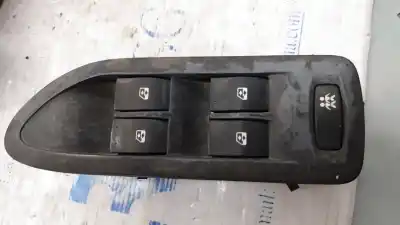 Second-hand car spare part LEFT FRONT POWER WINDOW SWITCH for RENAULT LAGUNA II (BG0)  OEM IAM references 8200315042  