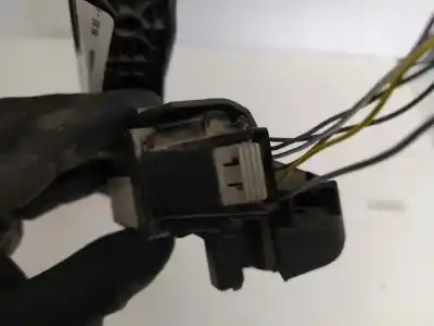 Second-hand car spare part accelerator pedal for audi a3 (8p1) 2.0 tdi 16v oem iam references 1k1723503l  