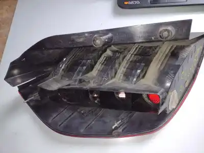 Second-hand car spare part right tailgate light for renault megane i scenic ja renault oem iam references 8200127702  
