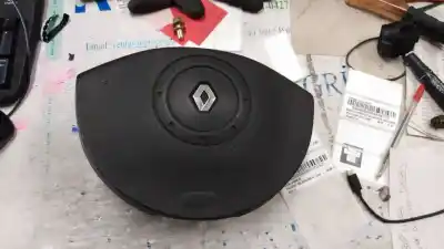 Автозапчастина б/у передня ліва подушка безопасности для renault scenic ii (jm) k9k728 посилання на oem iam 8200381851a
