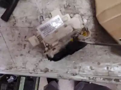 Автозапчасти б/у замок передней правой двери за audi a6 c6 (4f2) 2.4 ссылки oem iam 4f1837016