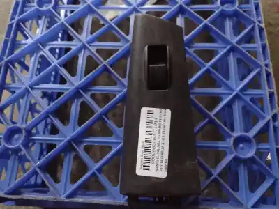 Автозапчасти б/у выключатель переднего правого окна за toyota corolla (e12) 3zzfe ссылки oem iam 54035103