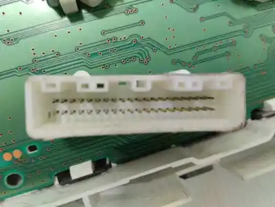 Peça sobressalente para automóvel em segunda mão quadrante por nissan note (e11e) cr14de referências oem iam 9u30e  