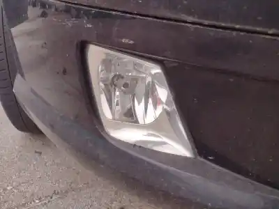 Автозапчастина б/у правий протитуман для peugeot 407 sw rhrdw10bted4 посилання на oem iam 4216074