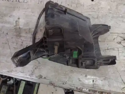 Автозапчасти б/у правая противотуманная фара за peugeot 407 sw rhrdw10bted4 ссылки oem iam 4216074  